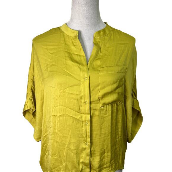 Industry Republic Top Airflow Fabric Button Up Short Sleeves Yellow Green M NWT - Picture 3 of 11